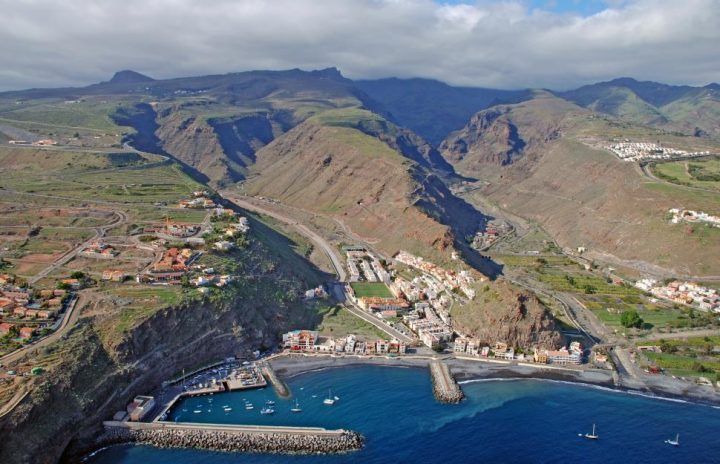 Puerto de Playa de Santiago