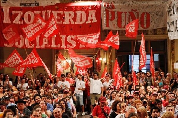 El 41,9% de los canarios se considera de izquierdas