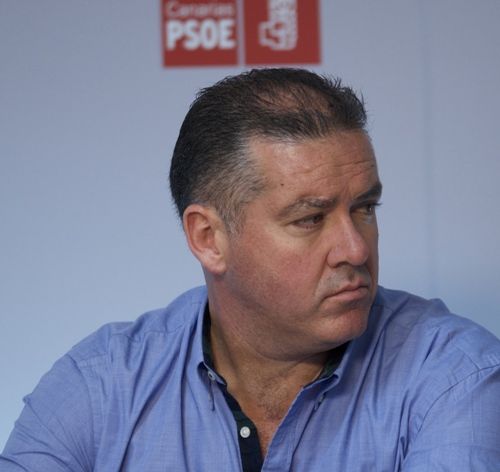 Los socialistas de Tenerife exigen responsabilidad y lealtad a Fernando Clavijo