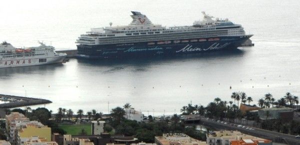 Más de trece mil cruceristas transitarán por el Puerto de San Sebastián de La Gomera en noviembre