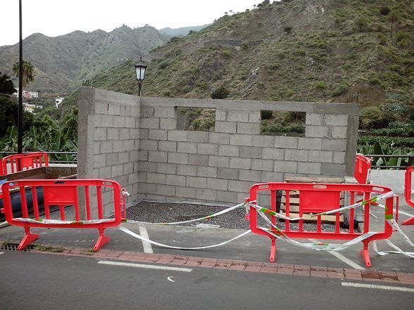 Hermigua podria derribar la marquesina de guaguas que queria construir el Cabildo de La Gomera para los mayores