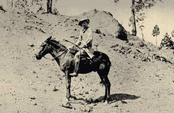 El ornitólogo inglés David Bannerman en Hermigua