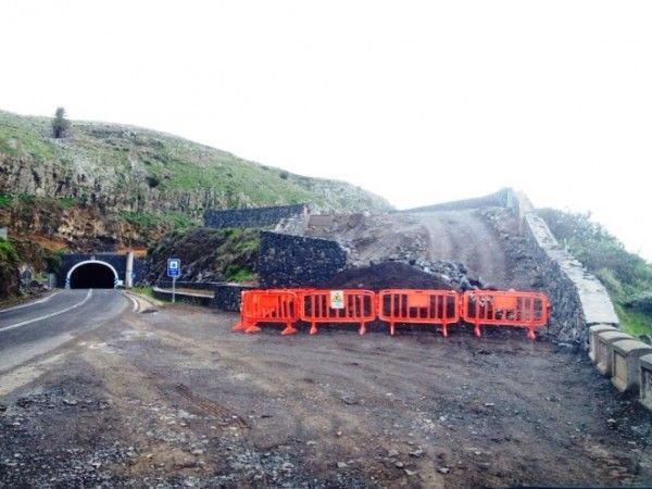Sí se puede denuncia la paralización de las obras de los miradores de Las Retamas y de la Curva del Queso en Valle Gran Rey