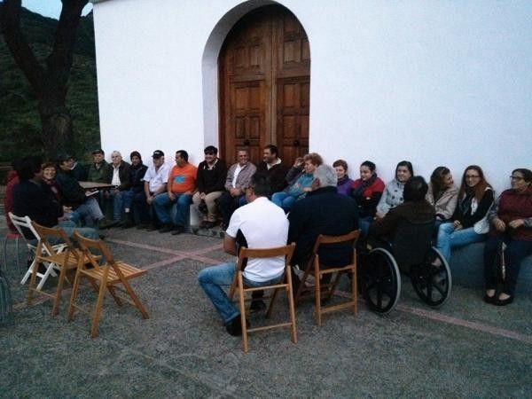 Los vecinos de Las Rosas se «cansan de esperar una respuesta» entran en «guerra» con el Ayuntamiento de Agulo
