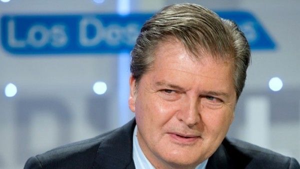 Rajoy limita la crisis de Gobierno a relevar a Wert para que se vaya a París con su novia