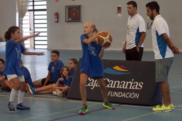 CajaCanarias resuelve su Convocatoria de Ayudas a Proyectos Deportivos 2015, entre ellas alguna de La Gomera