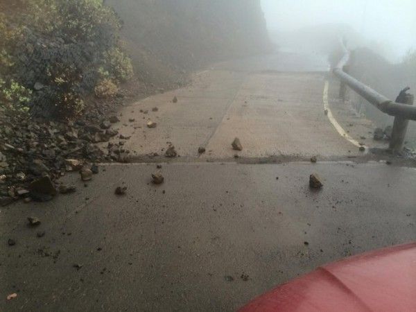 Algunas dificultades leves en las carreteras de la Gomera en el día de hoy