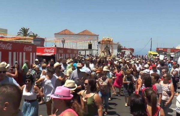 Procesión de la Virgen de Candelaria en Chipude