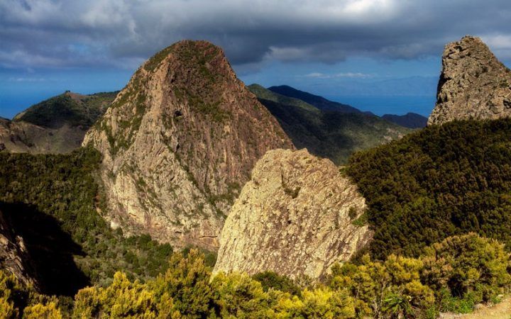 Lugares de La Gomera: El Monumento Natural de Los Roque