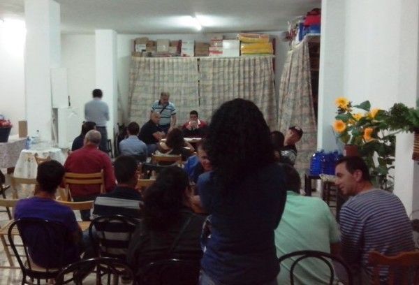 Rebelión de ASG de Hermigua contra Casimiro Curbelo, parte de los afiliados abandonan la asamblea