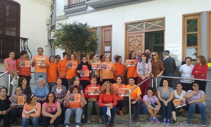 Agulo y Hermigua plantan cara a la reforma del PP que elimina los Servicios Sociales municipales