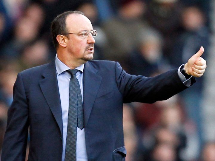 «Destituyen» a Rafael Benítez en el Real Madrid