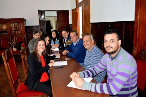 La senadora y los diputados por La Gomera visitan el Ayuntamiento de Hermigua