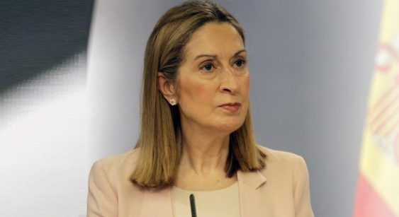 Mariano Rajoy propone a Ana Pastor para la presidencia del Congreso