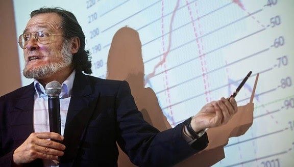 “El gobierno que entre tendrá que hacer los mayores recortes que hayamos visto en España”