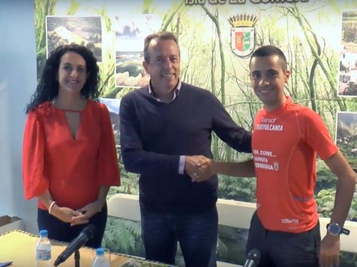 Hermigua acoge la presentación oficial de la Trainning Camp Cristofer Clemente