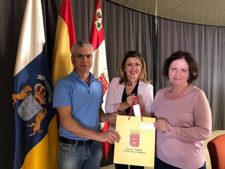 Entregan distinciones a establecimientos de La Gomera por su compromiso con la calidad turística