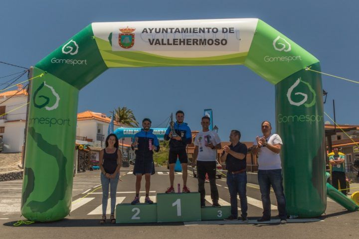 Sandro Escuela y Lumila Cañete ganadores de la I ‘Fortaleza Trail’