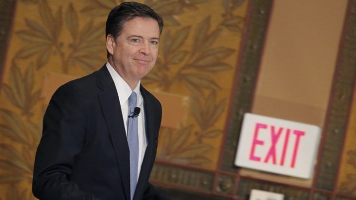 Esta es la insólita forma en que el ahora exdirector del FBI se enteró de su destitución