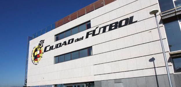 Anticorrupción investiga amistosos de la selección de fútbol con Argentina, Corea del Sur y Bosnia