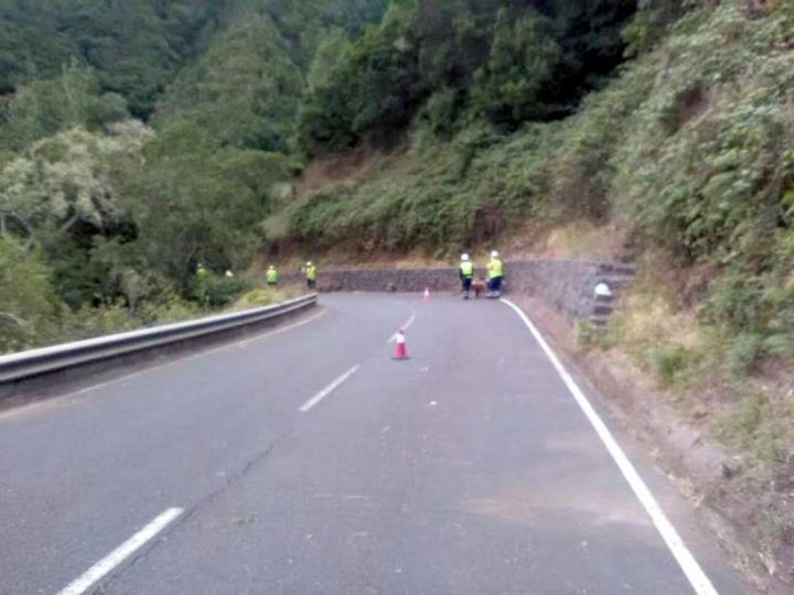 El Cabildo trabaja en la mejora de vías, senderos e infraestructuras públicas del municipio de Hermigua