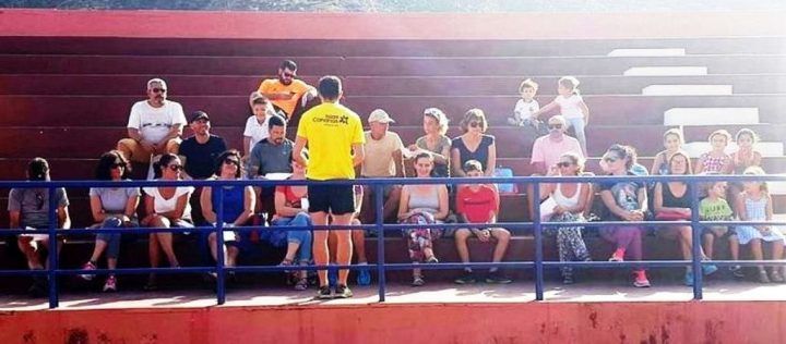 El Almogrote presentó la temporada 2017-2018 a los padres en el polideportivo municipal de San Sebastian de La Gomera