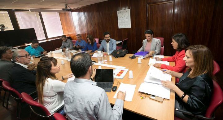 Política Territorial coordina con los cabildos las solicitudes de autorización para emitir vertidos al mar