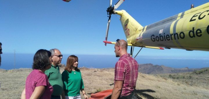 El Cabildo renueva el convenio que garantiza las labores de prevención y extinción de incendios en La Gomera