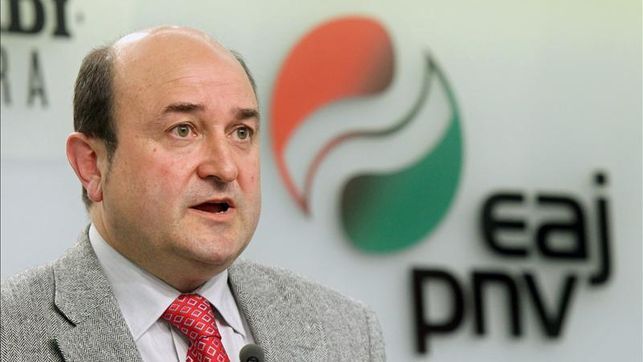 El PNV, dispuesto a apoyar la moción de censura si Sánchez consigue antes los votos del resto de formaciones nacionalistas