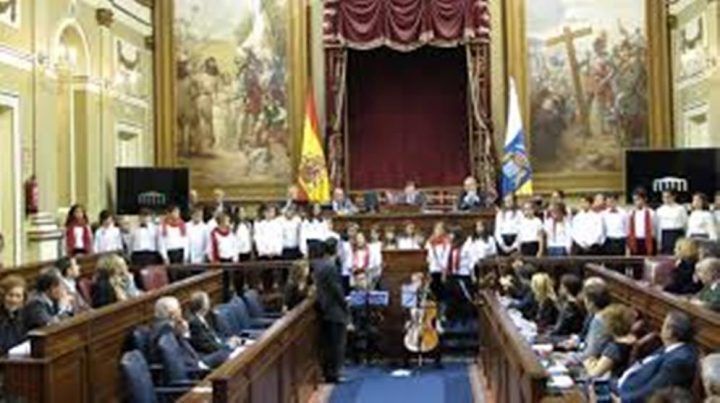El Himno de Canarias sonará este jueves en todas las islas a la vez