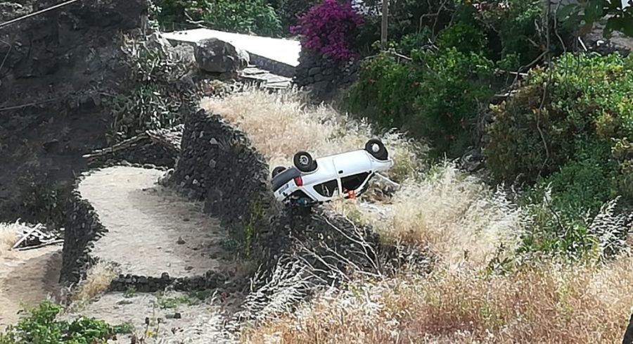 Una mujer herida tras un accidente de un vehículo en La Laja, San Sebastián
