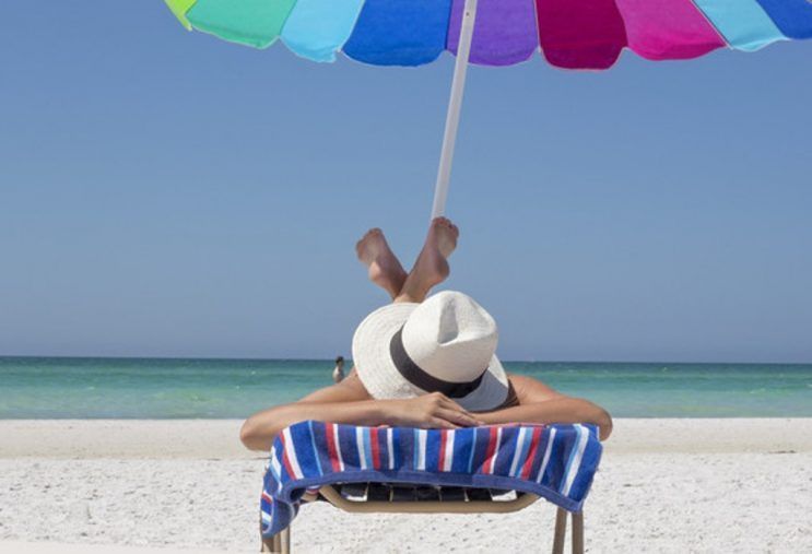 No es necesario aplicar crema media hora antes de tomar el sol