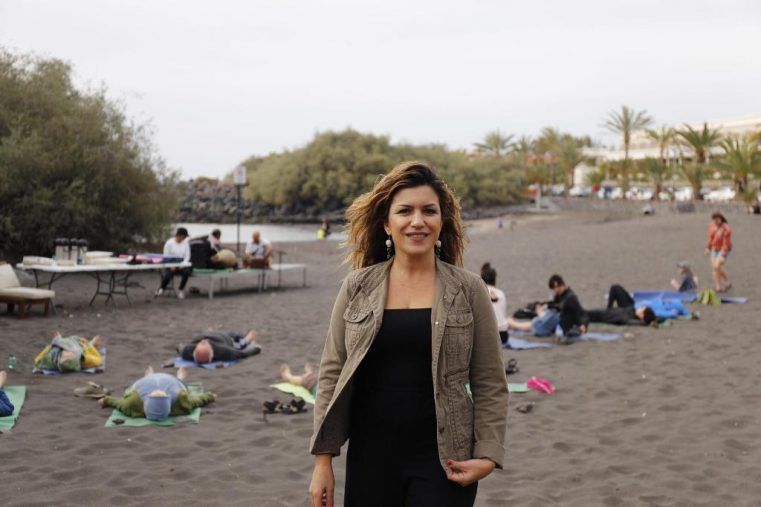 Valle Gran Rey acoge la primera sesión de yoga de ‘La Gomera Inbound’