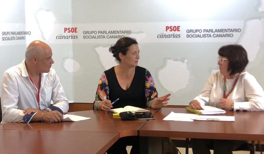 El PSOE se reúne con Apiten y le traslada su apoyo ante las movilizaciones previstas para este martes
