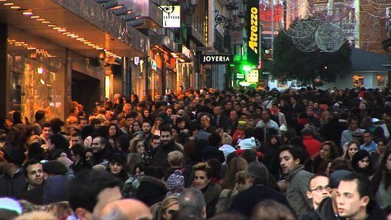 La contratación durante la campaña navideña está marcada por la alta temporalidad y los contratos a tiempo parcial