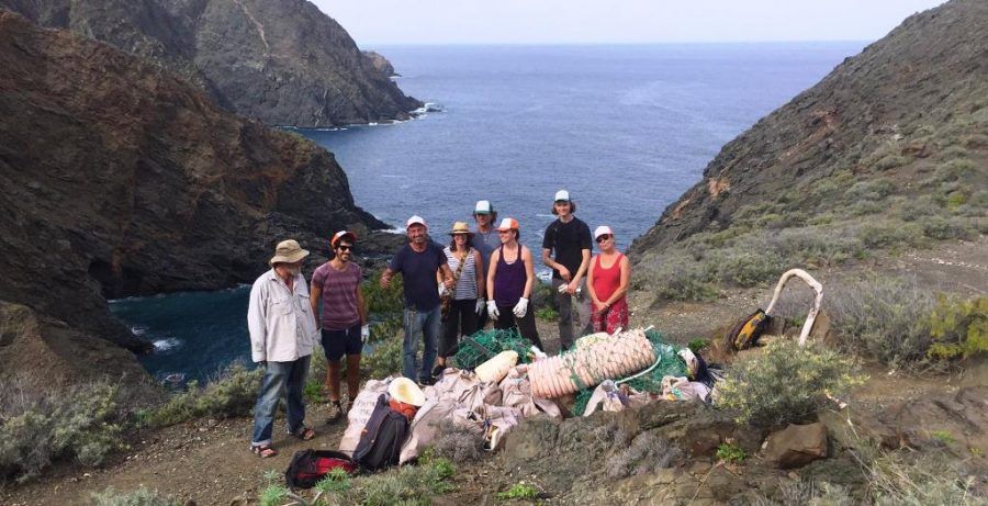 Se crea en la isla de La Gomera una asociación para la limpieza de playas