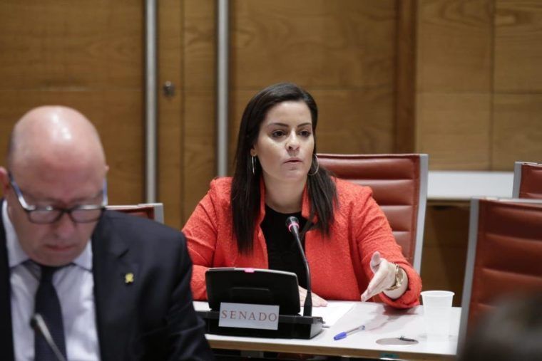 Yaiza Castilla: “El silbo gomero es un legado mundial que necesita de la cooperación de todos”