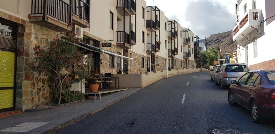 Se inician las obras de continuidad de la acera en la Calle Santiago Apóstol de Playa de Santiago