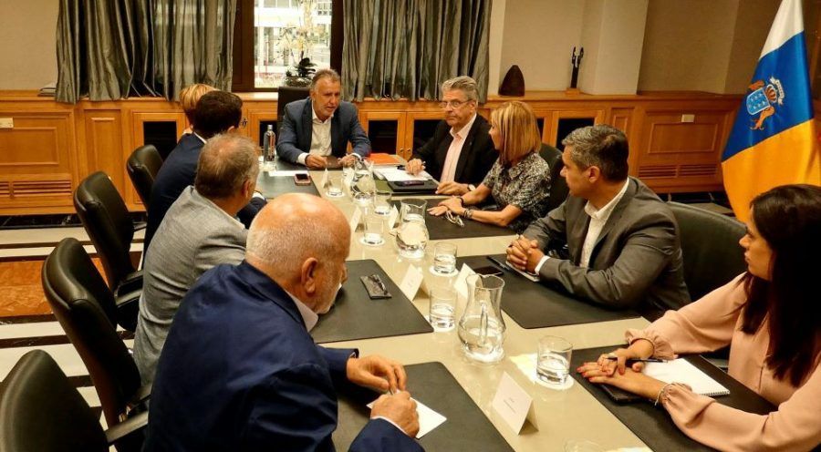 El presidente de Canarias agradece a todos los partidos políticos el apoyo recibido durante los tres incendios