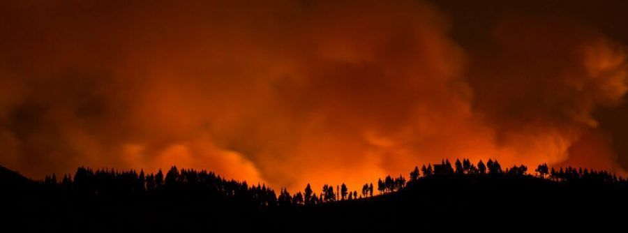 Más de 8.000 personas evacuadas por un incendio voraz que arrasa 6.000 hectáreas en Gran Canaria