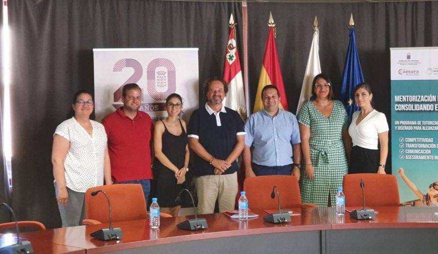Ponen al servicio de las pymes gomeras un programa de tutorización y consolidación de empresa