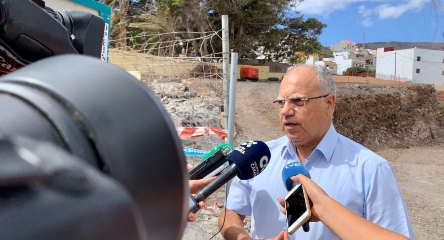 Curbelo anuncia la creación de otro centro para mayores en el norte de La Gomera