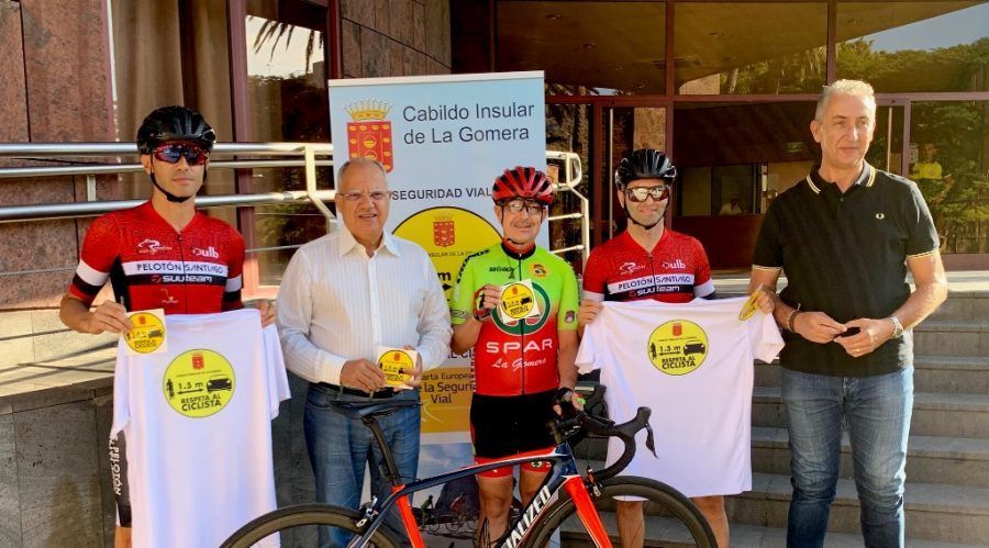 El Cabildo lanza una campaña de sensibilización para conductores y ciclistas