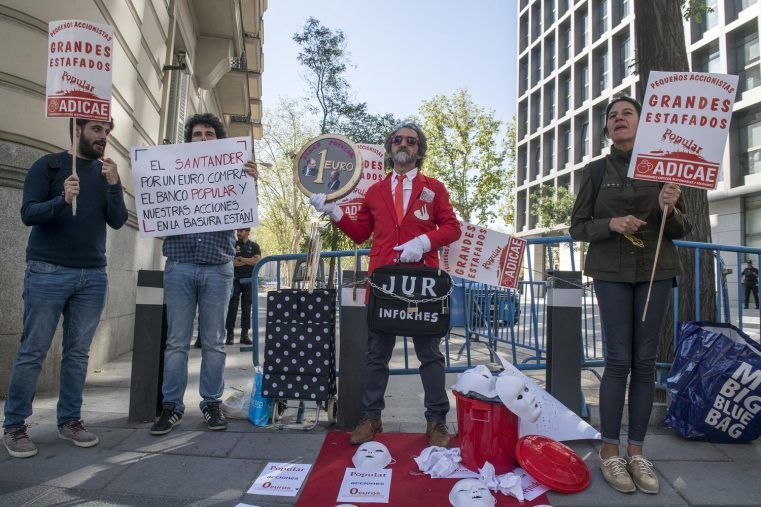 Afectados del Banco Popular temen que el proceso judicial se alargue durante años