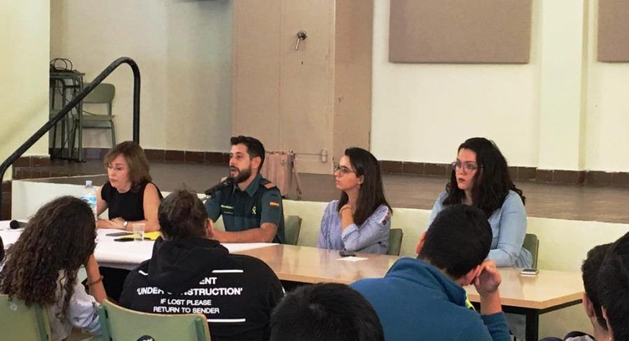 Jueza de La Gomera ofrece charla sobre violencia de género en el IES San Sebastián