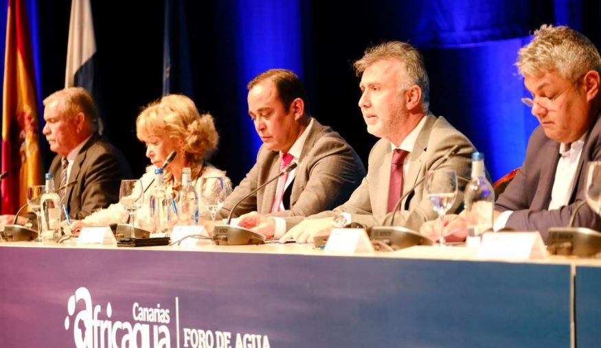Ángel Víctor Torres apuesta por las energías renovables como generadoras de economía e impulsoras del progreso social