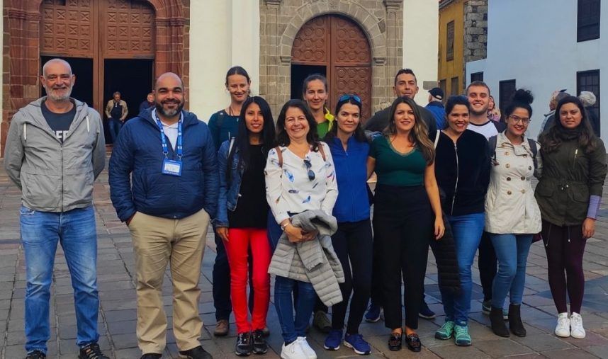 El Cabildo coopera con la formación del alumnado del Ciclo de Guía, Información y Asistencia Técnica