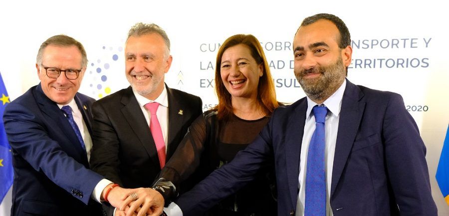 Canarias, Baleares, Ceuta y Melilla piden al Estado la fiscalización del precio de los billetes aéreos y la obligación de servicio público para determinadas rutas