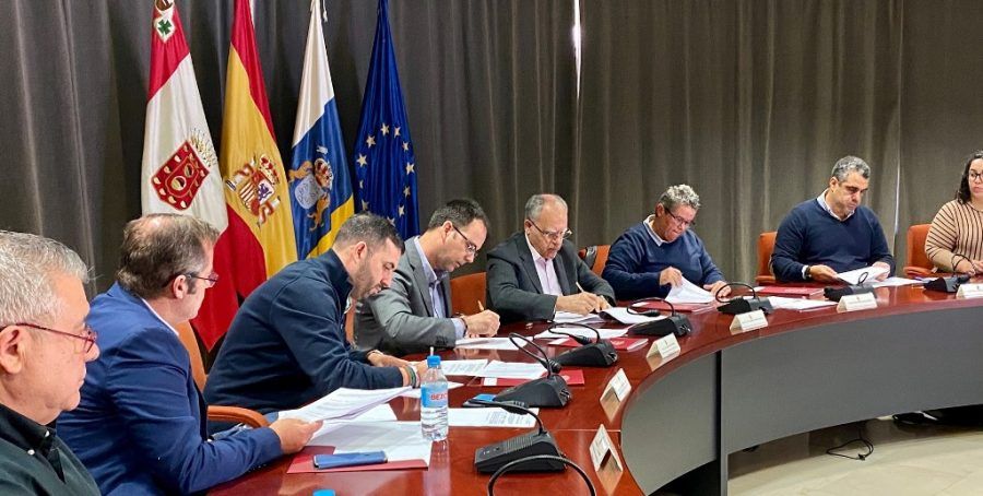 Cabildo y cinco de los seis ayuntamientos de La Gomera destinan 9 millones de euros al convenio de inversiones del Fdcan