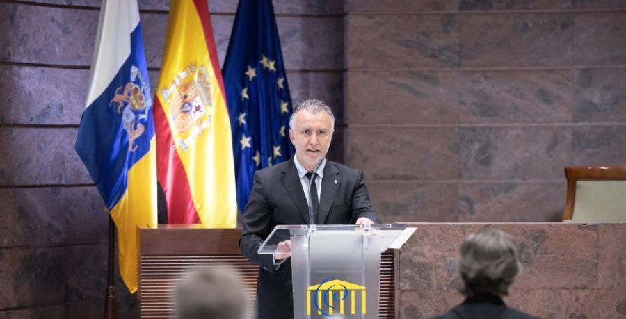 La sociedad isleña recibe el Premio Canarias 2020 por su responsabilidad y compromiso durante la emergencia sanitaria de la COVID-19